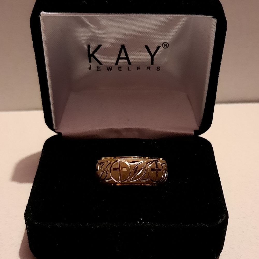 14K Yellow Gold Men's Wedding Band